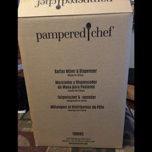 Pampered Chef Batter Mixer and Dispenser